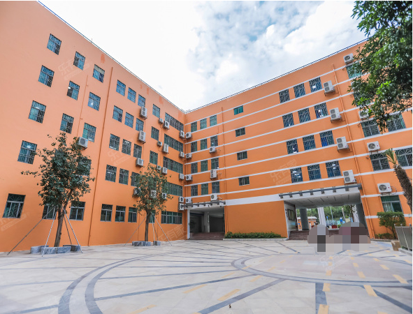 學(xué)?？照{(diào)集中控制系統(tǒng)