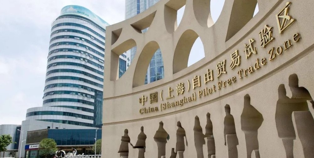 深圳龍華區(qū)玉龍學(xué)校-空調(diào)集中控制系統(tǒng)